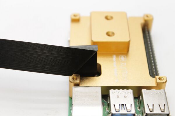 Build51 rpi5 thermal display cable bending 01.jpg